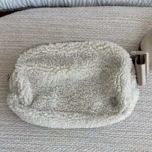 LAST DAY FOR SALE Lululemon Athletica Beige Sherpa Belt Bag